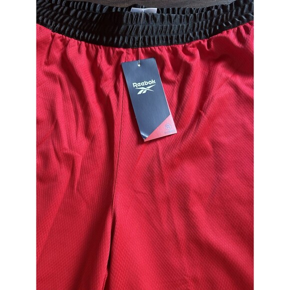 Reebok Men's Regular-Fit Logo-Print Mesh 10" Basketball Shorts Red Black S - Picture 6 of 8